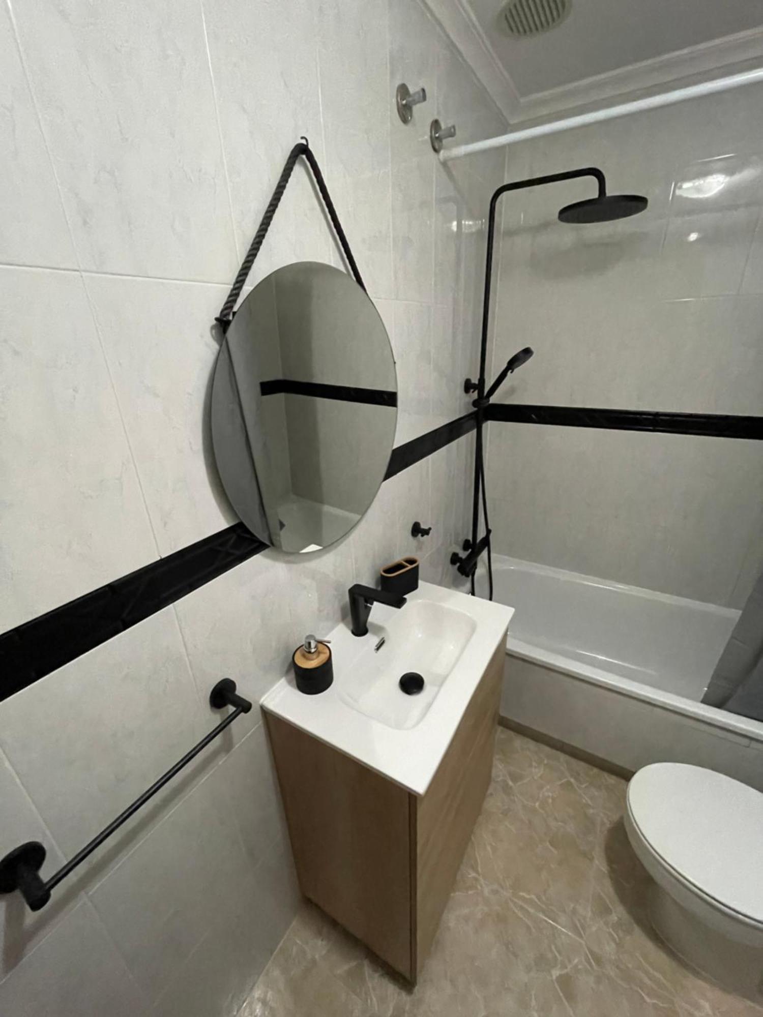 Superior La Playa! 3 Bedrooms! 2 Baths! Air Condition! Side Sea View! Torrevieja Esterno foto