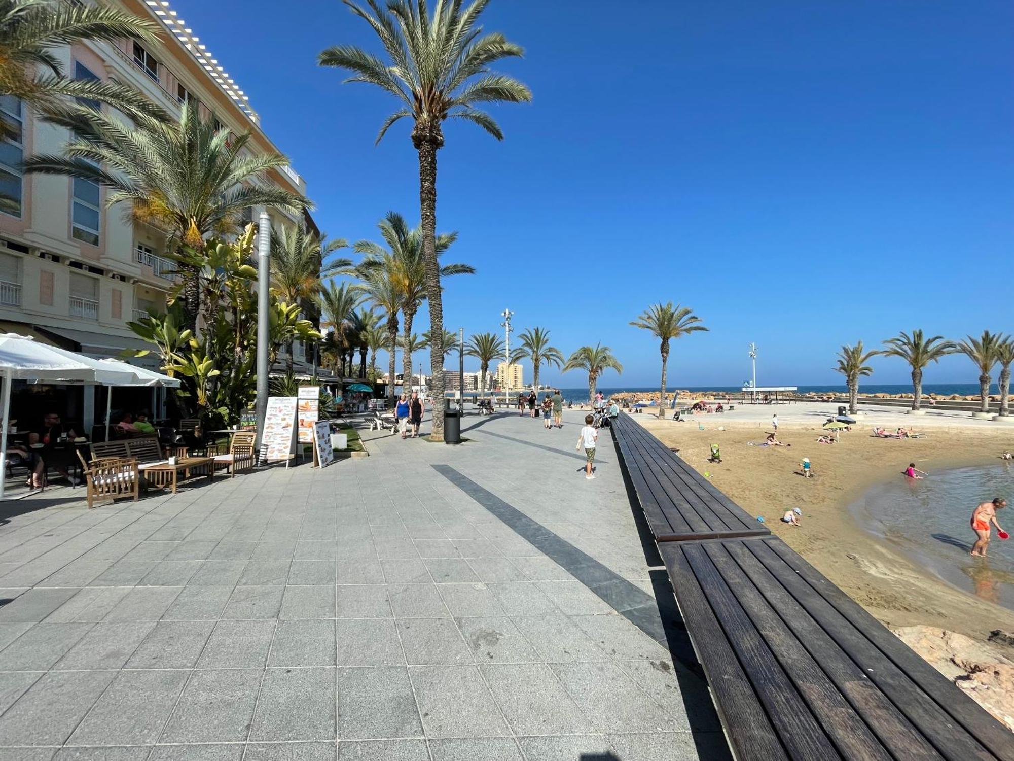 Superior La Playa! 3 Bedrooms! 2 Baths! Air Condition! Side Sea View! Torrevieja Esterno foto