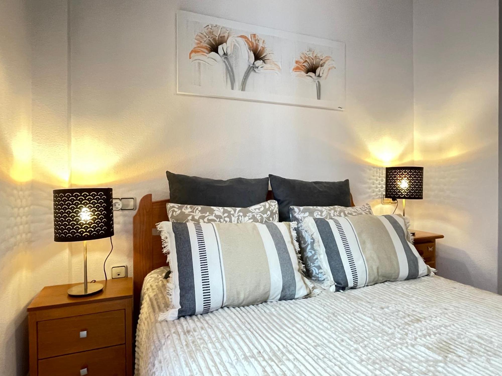 Superior La Playa! 3 Bedrooms! 2 Baths! Air Condition! Side Sea View! Torrevieja Esterno foto